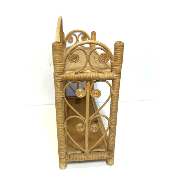 Vintage 1970s Rattan Wicker Wall Mounted Standing 2-Tier Shelf Spiral Scroll - Picture 2 of 11